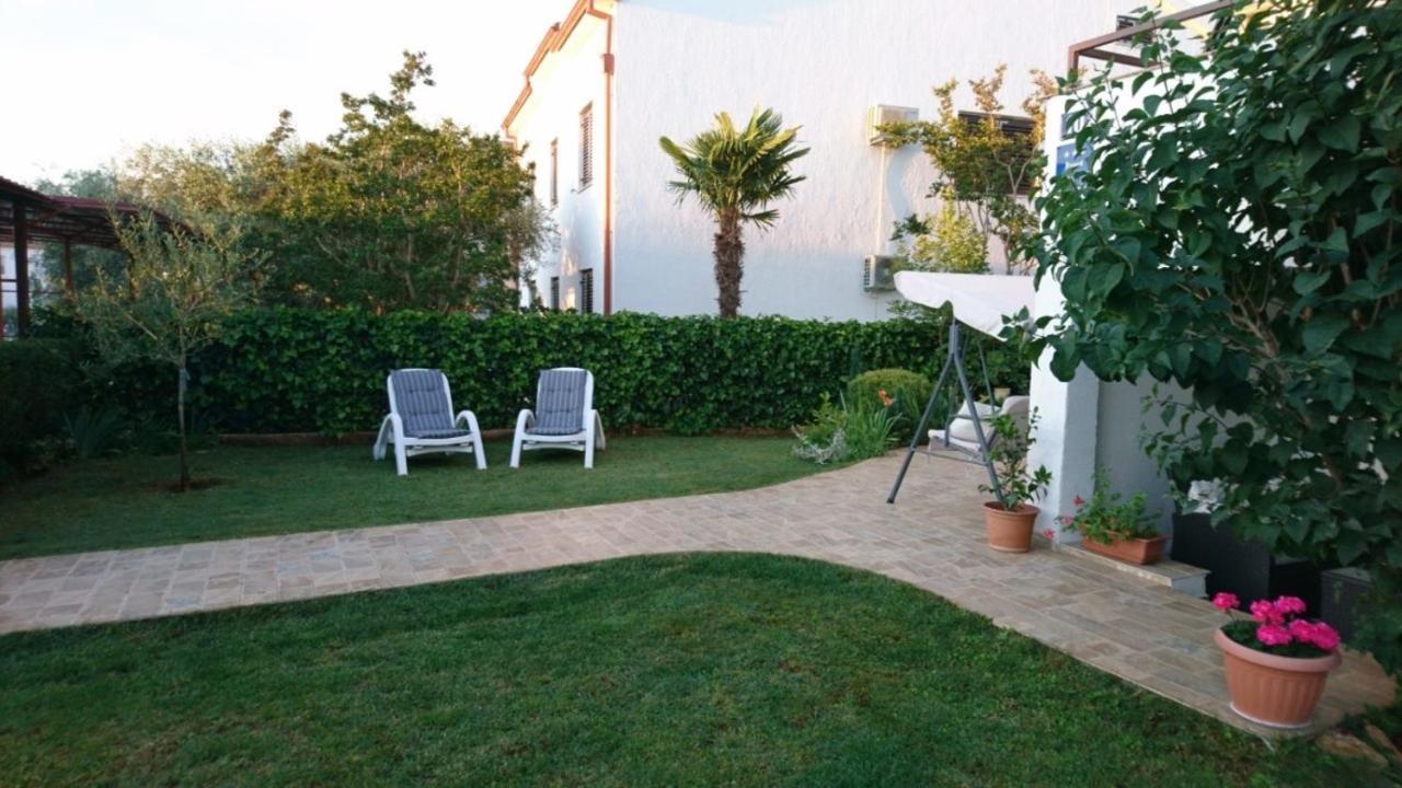 Apartment Devcic Porec Exterior photo